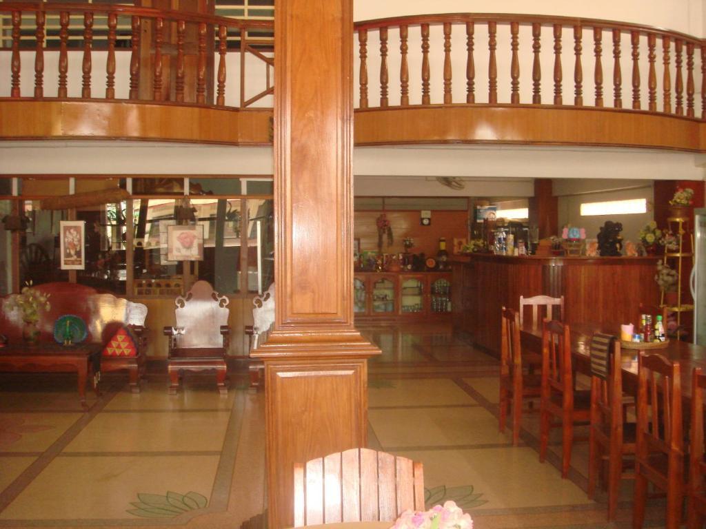 Champa Hotel Pakxé Zewnętrze zdjęcie