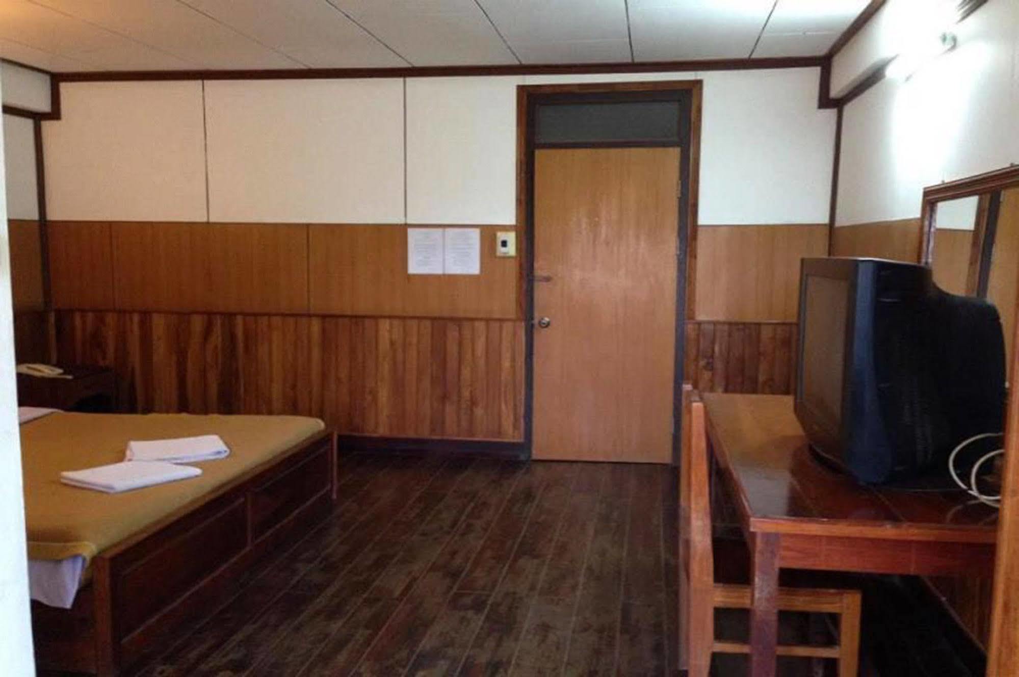 Champa Hotel Pakxé Zewnętrze zdjęcie